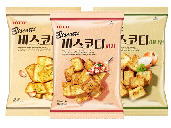 LOTTE 樂天~大蒜／洋蔥麵包餅(70g) 款式可選【D481965】，還有更多的日韓美妝、海外保養品、零食都在小三美日，現在購買立即出貨給您。