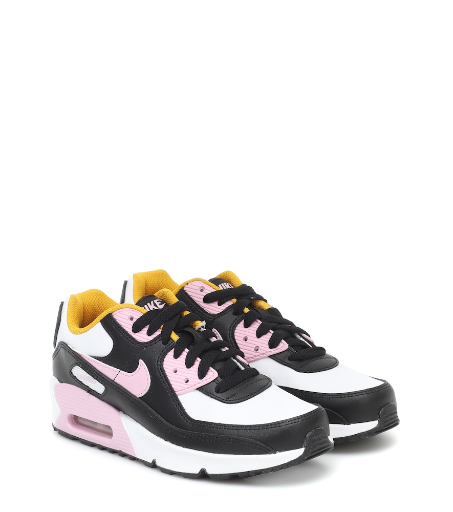 Add a '90s streetwear slant to their footwear with the Air Max 90 sneakers from Nike.