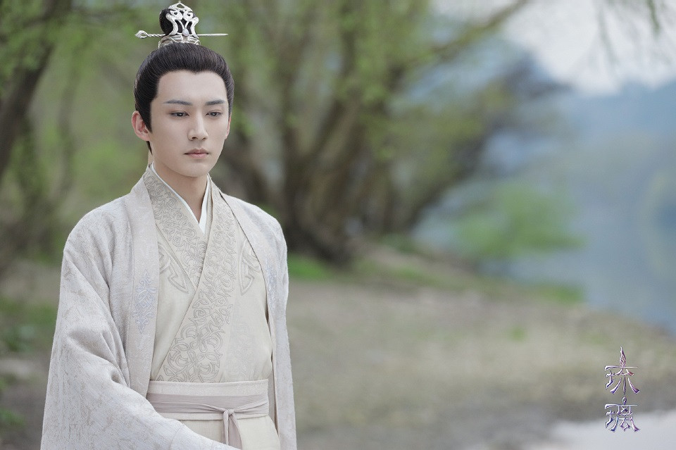 《琉璃》古裝男神穿時裝2：劉學義 飾演 昊辰