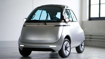 可愛到犯規！瑞士 Microlino 2.0「復古電動車」問世，小巧圓弧身形萌翻車迷：好想開啊！