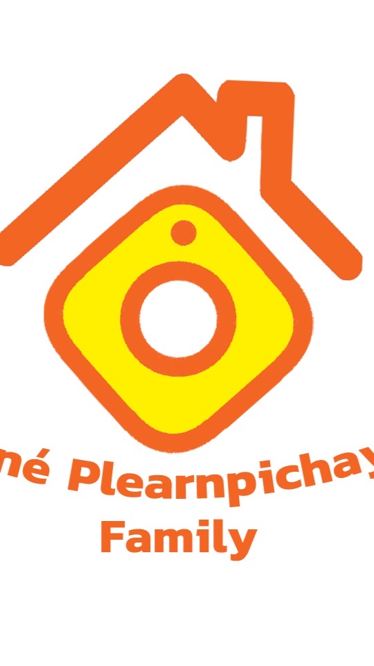 Juné Plearnpichaya     Family OpenChat