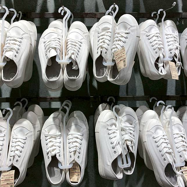 大學生鞋櫃裡必備這6款鞋 少一雙都不敢說自己懂穿搭了 Beauty美人圈 Line Today