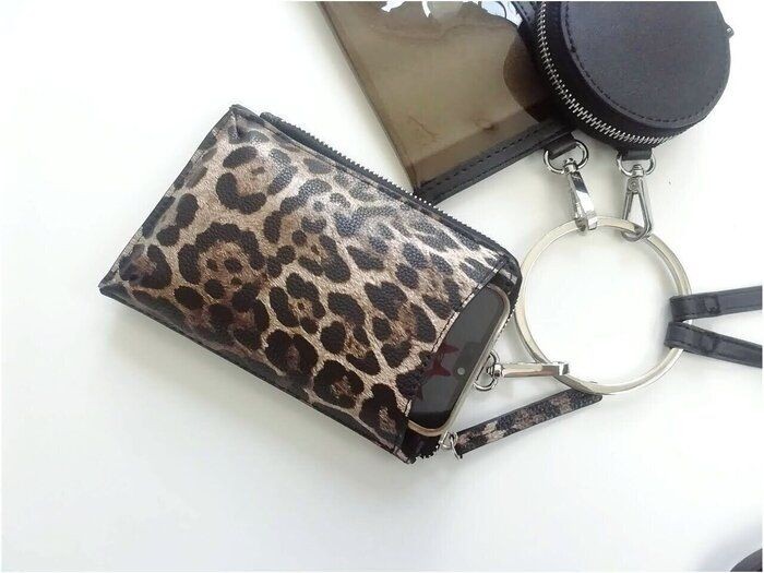 しまむら Snsで超話題 大人気の1790円 マルチショルダー をレビュー