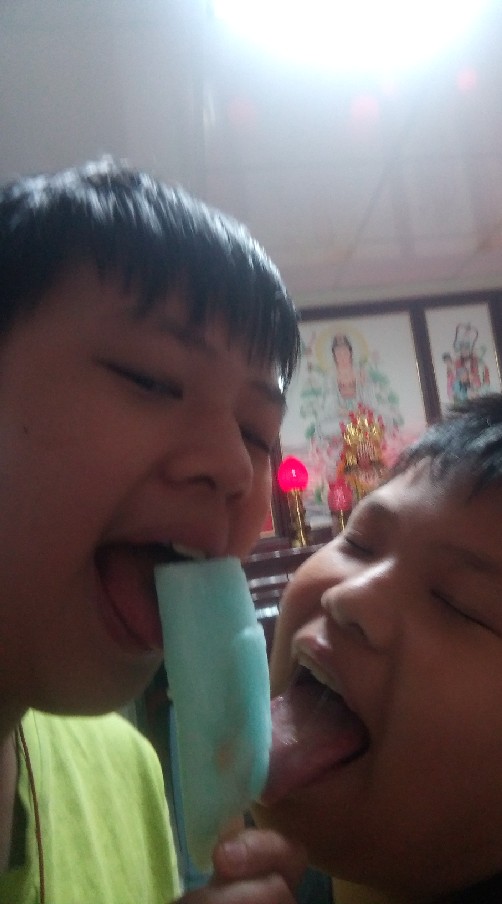 智賢的家人