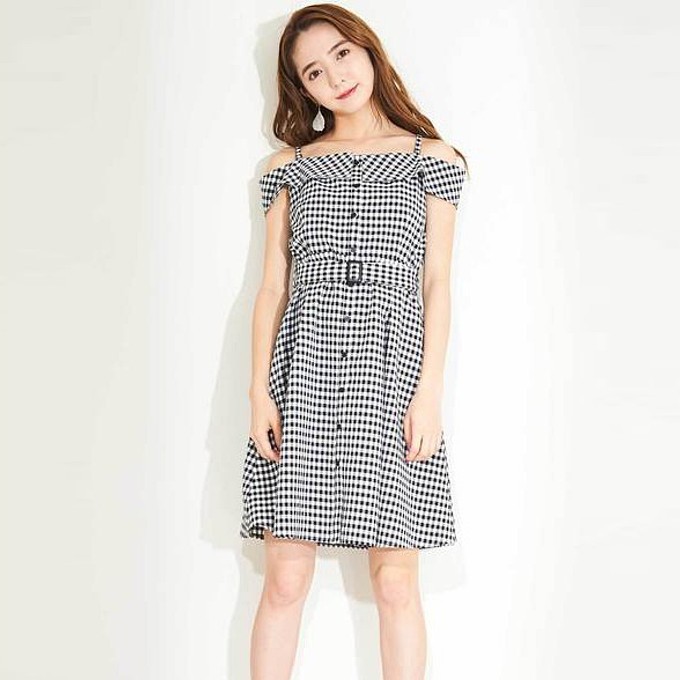 サイズS:総丈85cm～89cm バスト84cm ウエスト66cm ヒップ108cmM:総丈88cm～93cm バスト88cm ウエスト70cm ヒップ112cm素材表地:ポリエステル98% ポリウレ