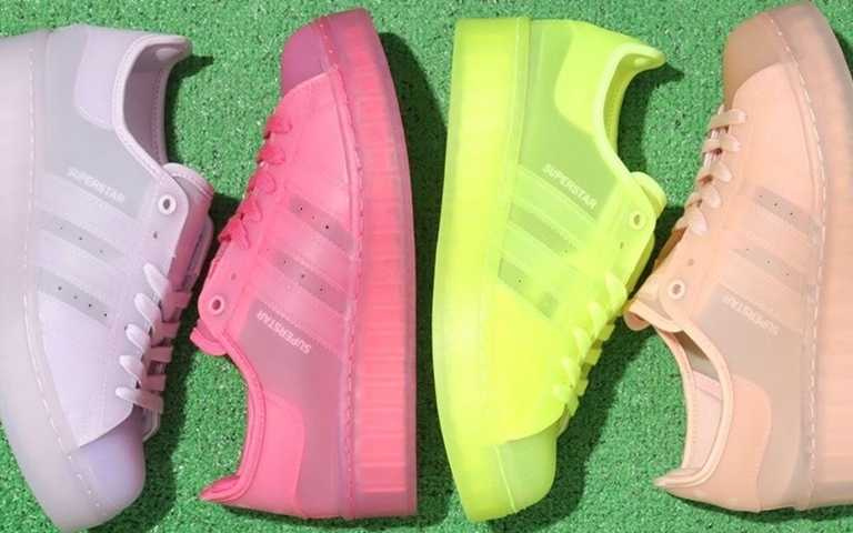  adidas Originals WMNS SUPERSTAR JELLY共推出四種顏色。（圖／翻攝自fullress.com）