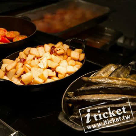 高雄 國賓飯店-I RIVER愛河牛排海鮮自助餐廳平日自助晚餐券[一套十張]