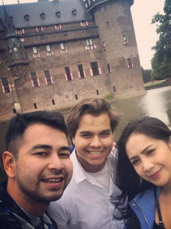 Mantan Pacar Raffi Ahmad Puji Nagita Slavina sangat Cantik