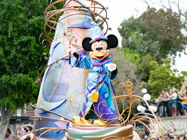 海外ディズニー 新パレードにアナ雪2も 速報レポ ウレぴあ総研