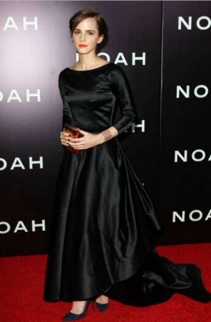 5 Inspirasi Dress Tertutup Buat Prom dari Seleb Hollywood