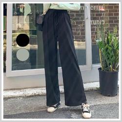 ◎-創翊時尚 從新開始-|◎|◎品牌:HSTYLE品牌定位:流行品牌種類:褲子款式:喇叭褲適穿性別:女生顏色:黑色系,綠色系適穿季節:秋冬主材質:聚酯纖維腰圍:26,27,28腰身:高腰長度:全長版型