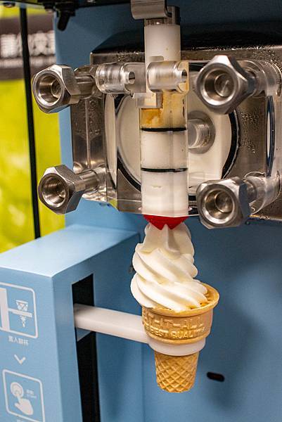 【桃園美食】嗑肉石鍋-什麼!?和牛龍蝦火鍋只要599元就能吃到！CP值爆高的火鍋店