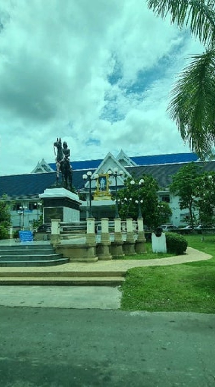 ชุมชนคนทำงาน ศาลากลางจังหวัดสมุทรสงคราม