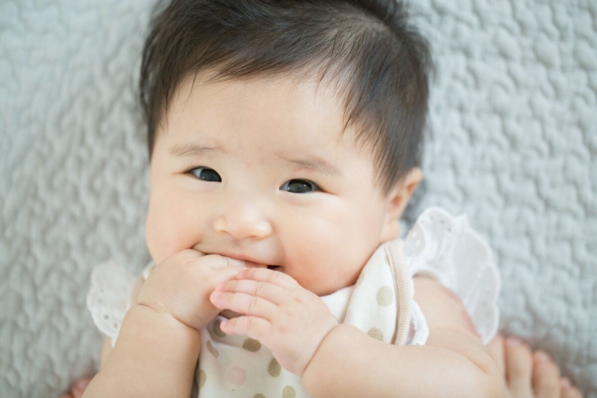 赤ちゃんのおしゃぶりはいつまで消毒する 消毒の仕方やママたちの体験談を紹介 ママリ Mamari