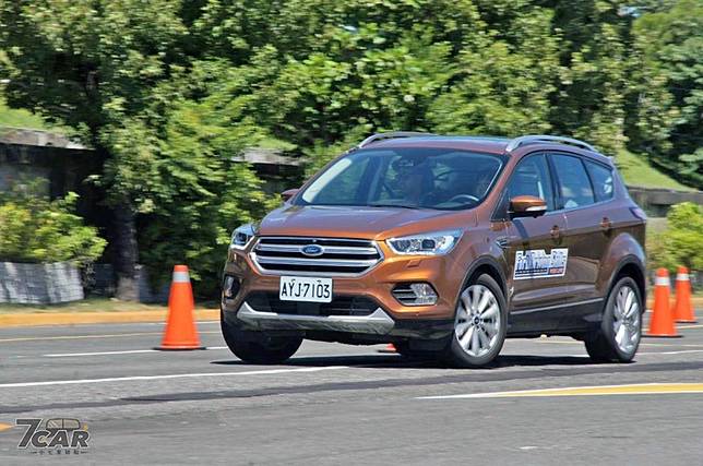 提升用車技巧與知識19 Ford 安全節能駕駛體驗營 小七車觀點 Line Today