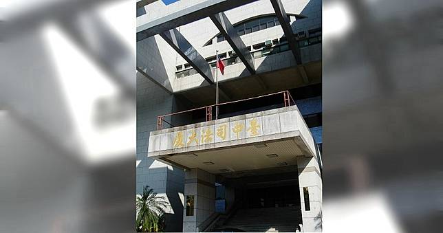 下藥性侵5女還上傳裸照到色情網站！　狼師被重判17年