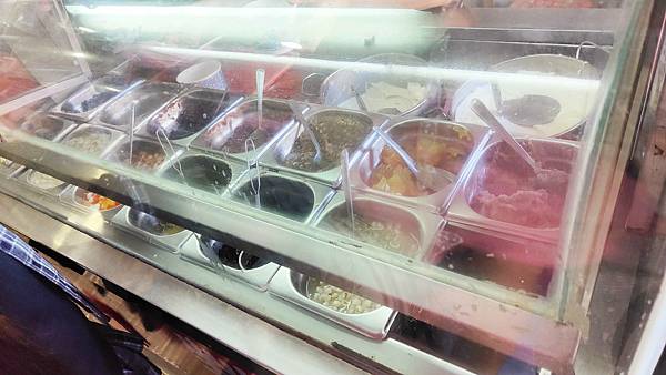 阿嬤ㄟ豆花-鶯歌老街裡，假日大排長龍的超人氣豆花店