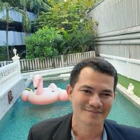 โลกออนไลน์ต่อไป