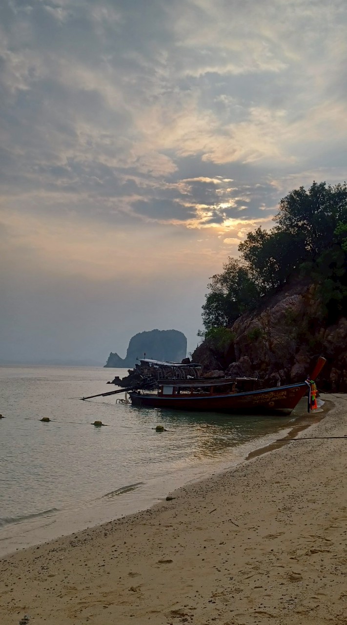 ศูนย์ดิจิทัลชุมชน "โรงเรียนท้ายเหมืองวิทยา"