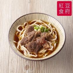 ◎肉質軟嫩，不油不膩！|◎特製獨家湯方,汁香味濃|◎主廚嚴選食材，每一口都是滿足種類:麵/飯/油飯主要食材:牛肉內容物說明:紅燒牛肉麵內容物:紅燒牛肉湯:水、牛肉、醬油【水、黃豆、食鹽、高果糖糖漿、小