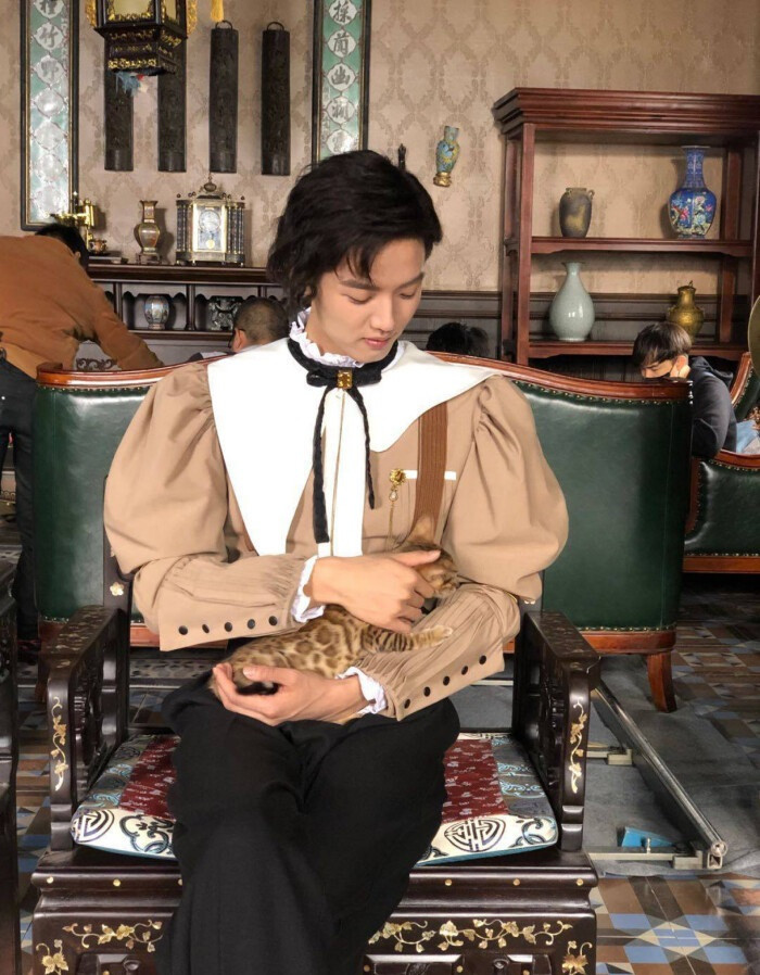 《琉璃》古裝男神穿「女裝」9：周峻緯 飾演 若玉