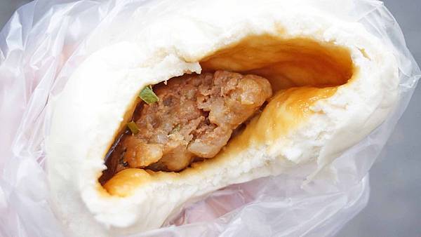 【宜蘭美食】龍潭包子店-人潮幾乎沒有斷過的超強實力包子店 【宜蘭美食】龍潭包子店-人潮幾乎沒有斷過的超強實力包子店