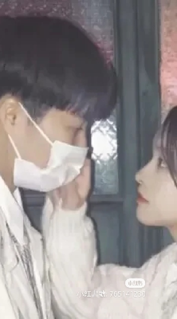 cp放閃群ε٩(๑> ₃ <)7з