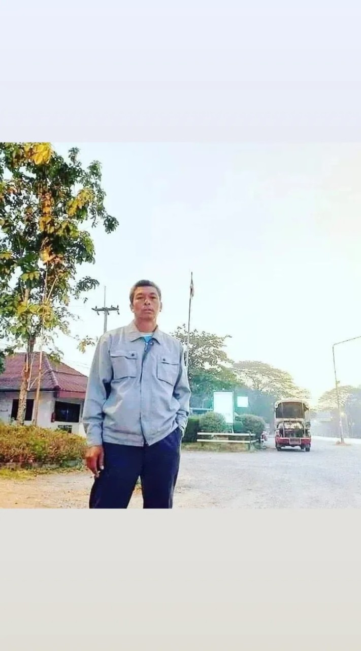 mana damrongsin