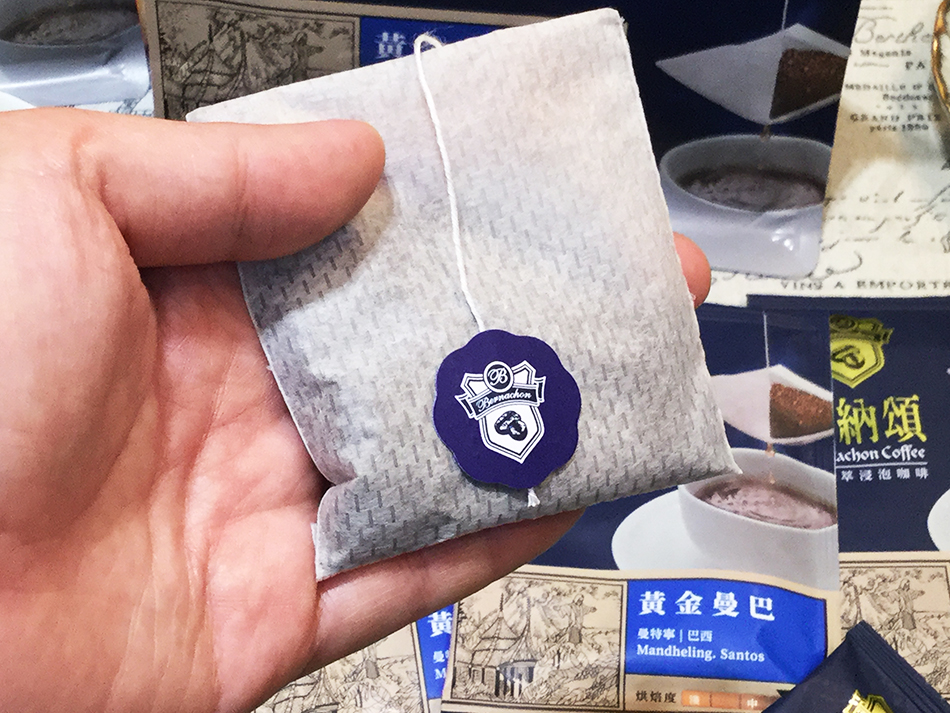 貝納頌,冷熱萃咖啡包,極品咖啡,即溶黑咖啡,家樂福咖啡包,高CP值咖啡包,咖啡渣,我不是他媽媽,果香咖啡包,味全,醇厚沖泡式冷萃咖啡包,野夫咖啡