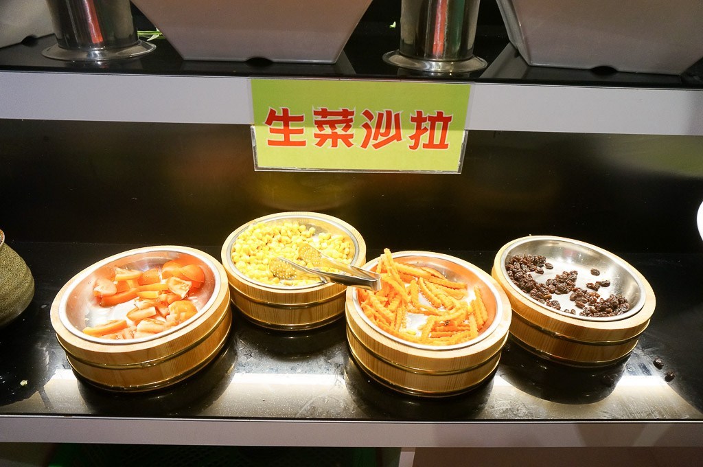 明野平價日本料理, 金門日本料理, 金門海鮮餐廳, 金城鎮美食, 和牛海鮮鍋物, 金門生魚片, 金門吃到飽