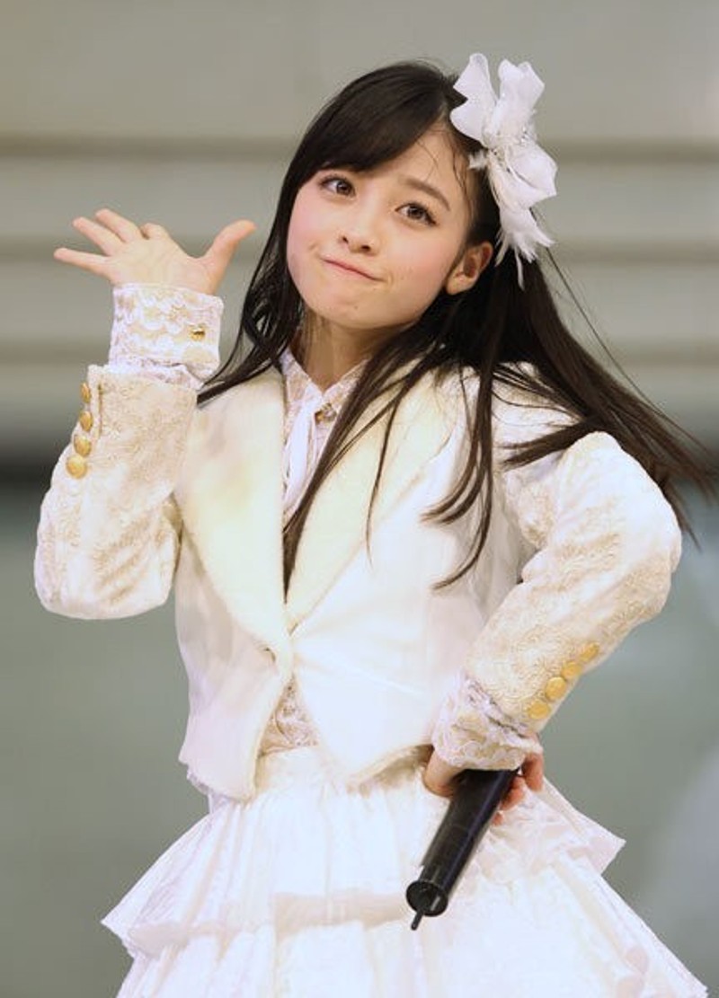 外表開朗的橋本環奈告白 學校生活好陰暗尤其被女同學討厭 Line購物