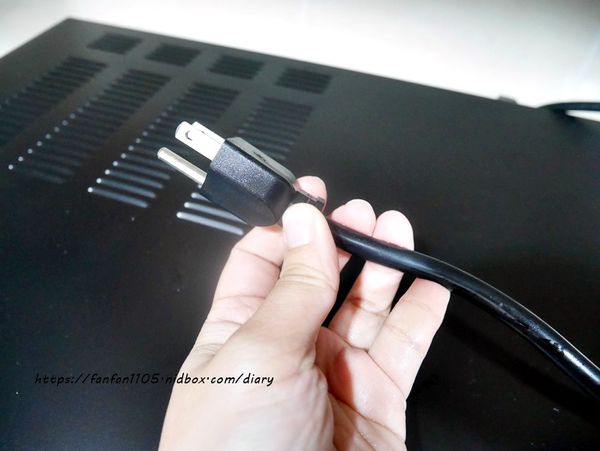 【微波燒烤爐推薦】Frigidaire 富及第 25L 微波燒烤 微電腦微波爐 #微波+燒烤二合一 (9).JPG