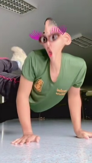 ซันเดย์เอง