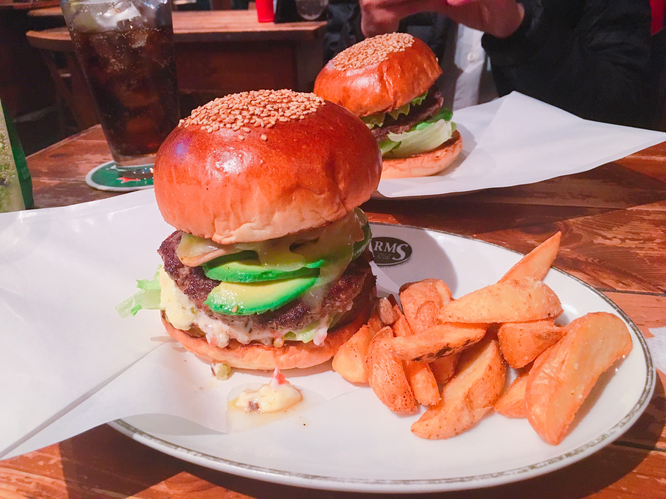 Arms Park Side Burger Shop アームズ パーク サイド バーガー ショップ 代々木 代々木八幡駅 ハンバーガー By Line Place