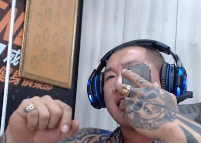 老婆開x6買早餐老闆竟酸 做偏的 館長護妻暴怒直播對質 Ebc 東森新聞 Line Today