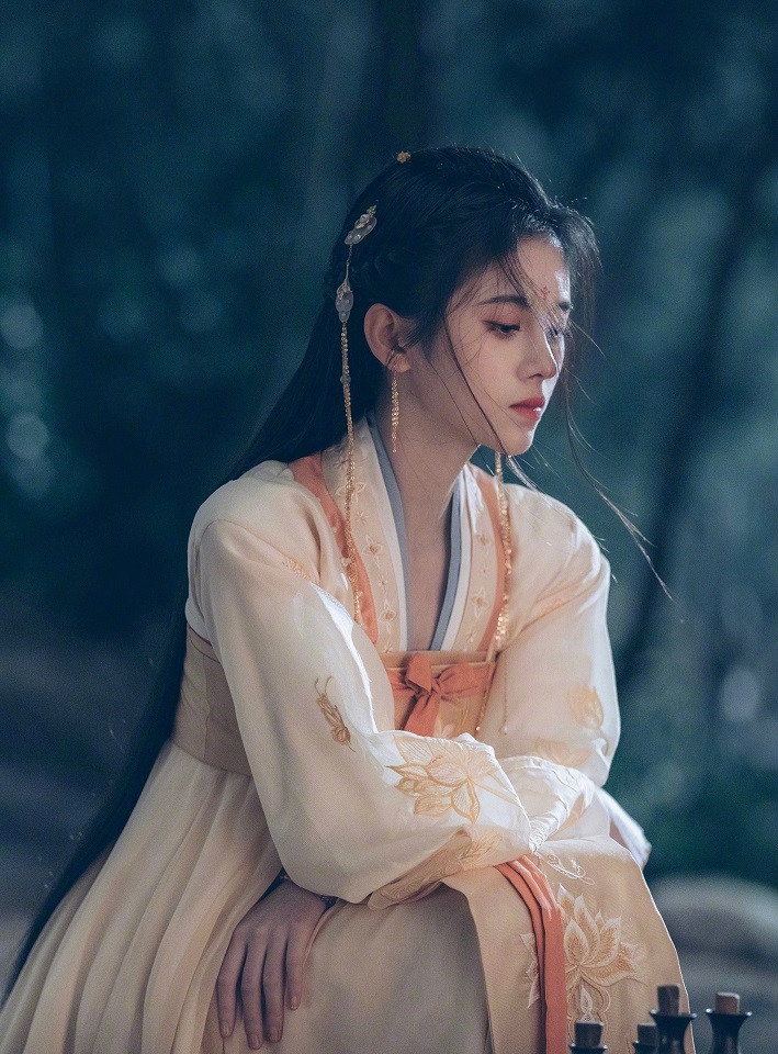 《如意芳霏》古裝女神1：鞠婧禕 飾演 傅容