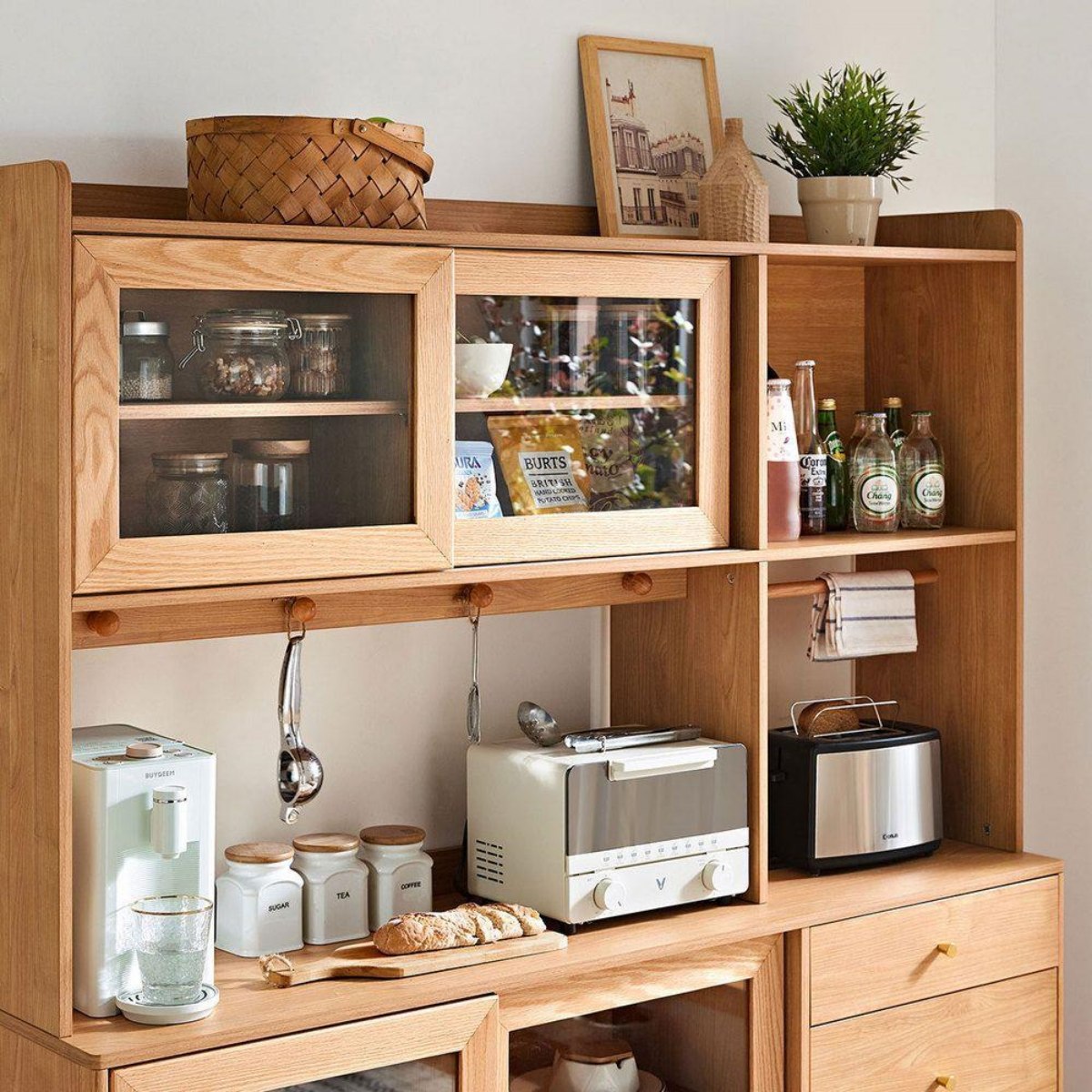 餐邊櫃；餐邊電器櫃；電器櫃；室內設計；餐廳設計