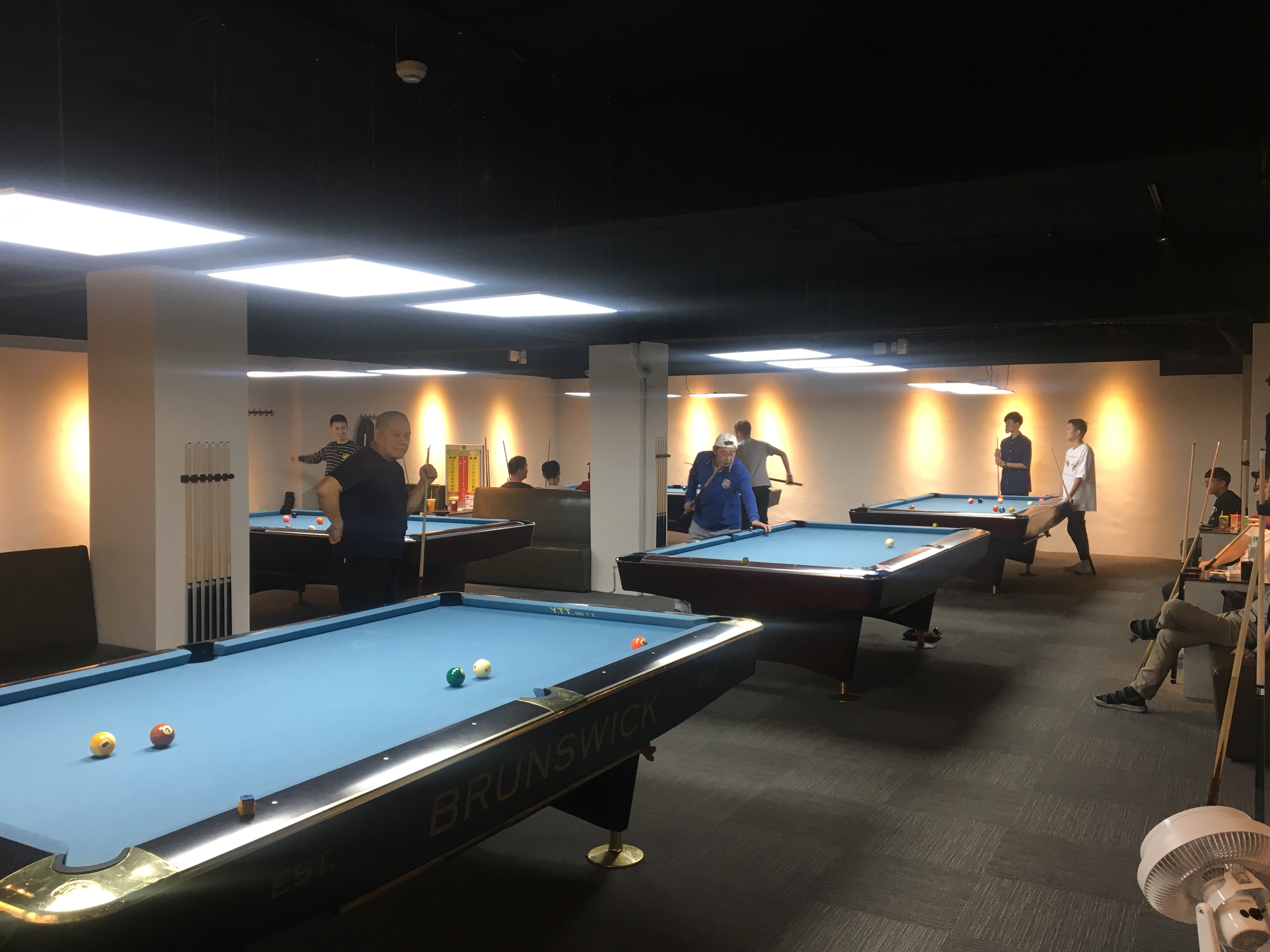 喬治撞球俱樂部