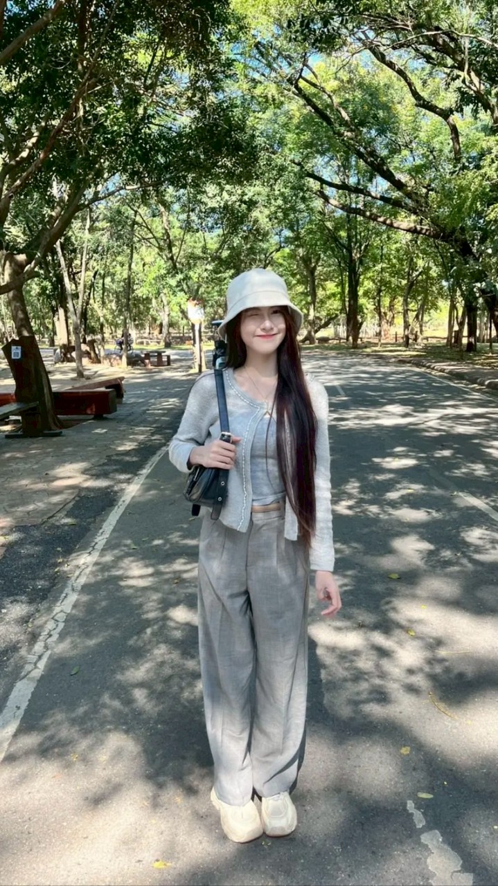น้องยุ้ยโบว์ม่วง