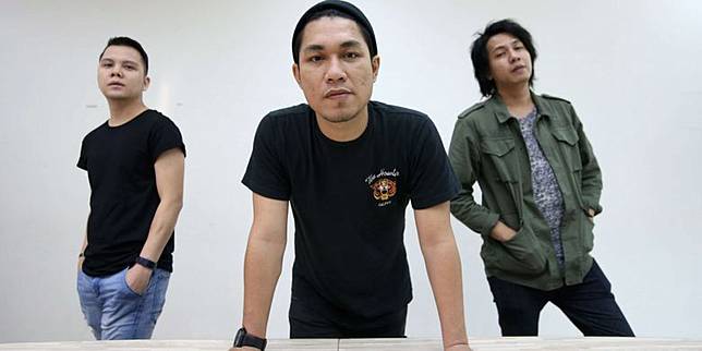 Lirik Dan Chord Lagu Asal Kau Bahagia Armada Band Kompas Com Line Today