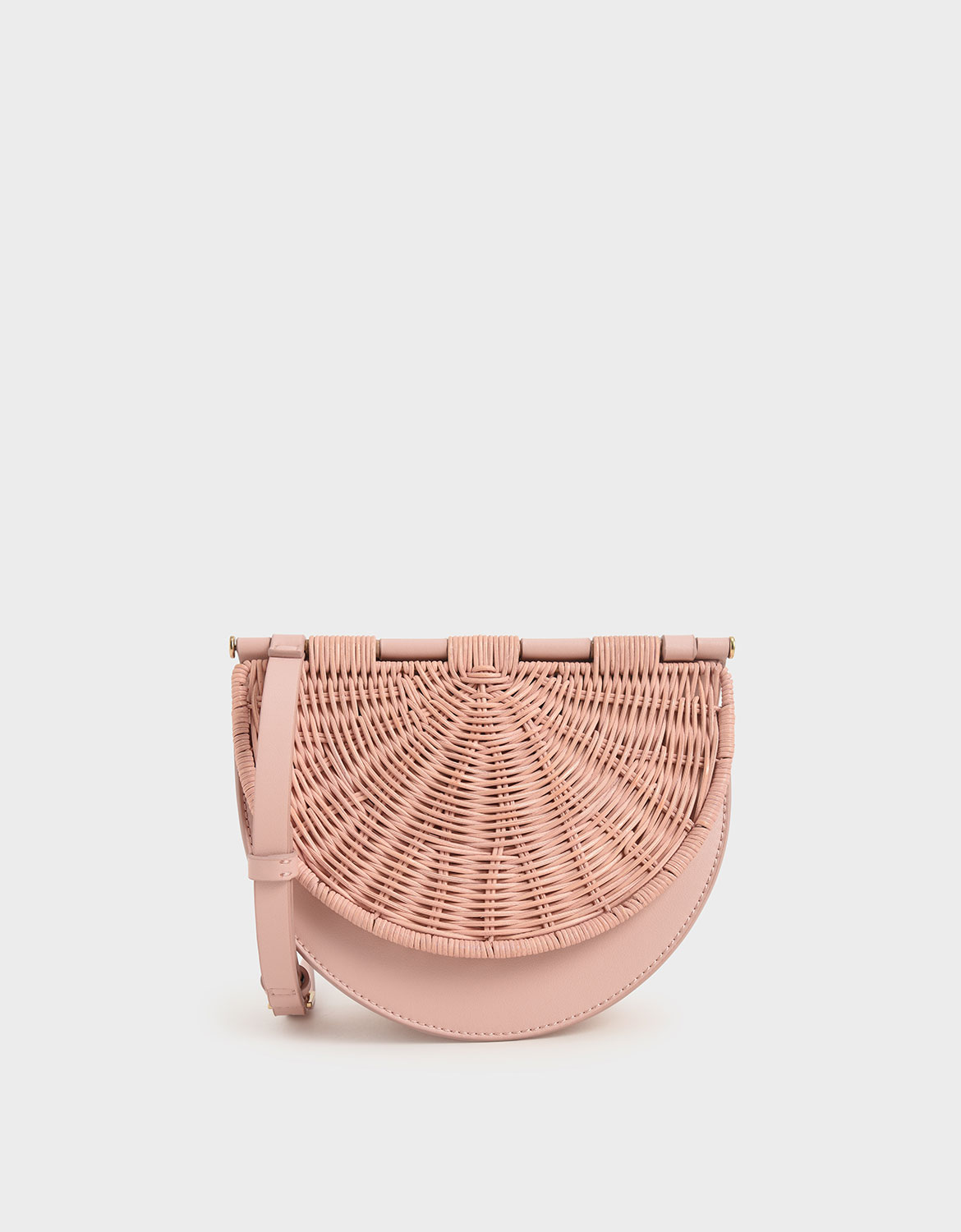 讓人怦然心動的粉嫩選擇，保有都會淑女的簡約與度假般的慵懶特質，點綴春夏穿搭的繽紛活力。