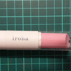 小巧的體積，隱密的造型，相當不引人注意，對於有隨身攜帶需求的女性，非常實用