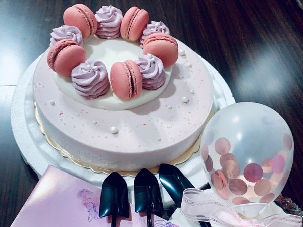 「母親節蛋糕」全省宅配預購 -女性專屬玫瑰荔枝義式冰淇淋蛋糕-法雅幸福概念文心店-冰淇淋蛋糕開箱