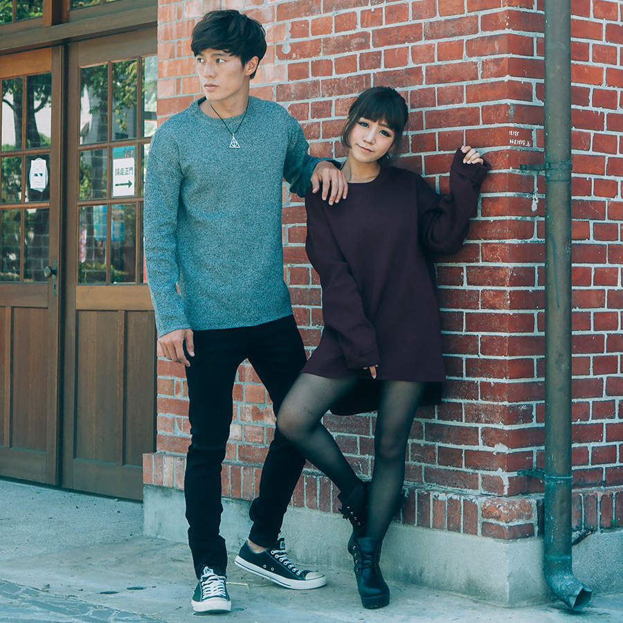 簡單好看．高磅側開顯瘦．寬版落肩毛衣