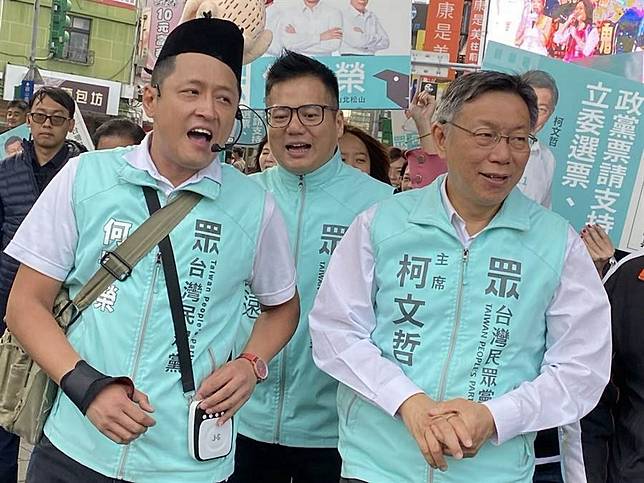 這次選舉初試啼聲便一鳴驚人的民眾黨將，成為國會第3大黨。前右一為黨主席柯文哲。(資料照片，游念育攝)