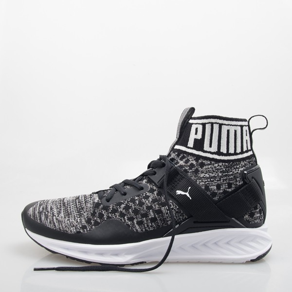 #PUMA #休閒運動鞋本賣場全部都是台灣店舖商品100%保證真品正品原廠公司貨,都有全新原廠包裝盒子或袋子的請放心購買! 隨時都上架最新款式的! 請把我加到的關注哦!Xin Power 運動流行館!