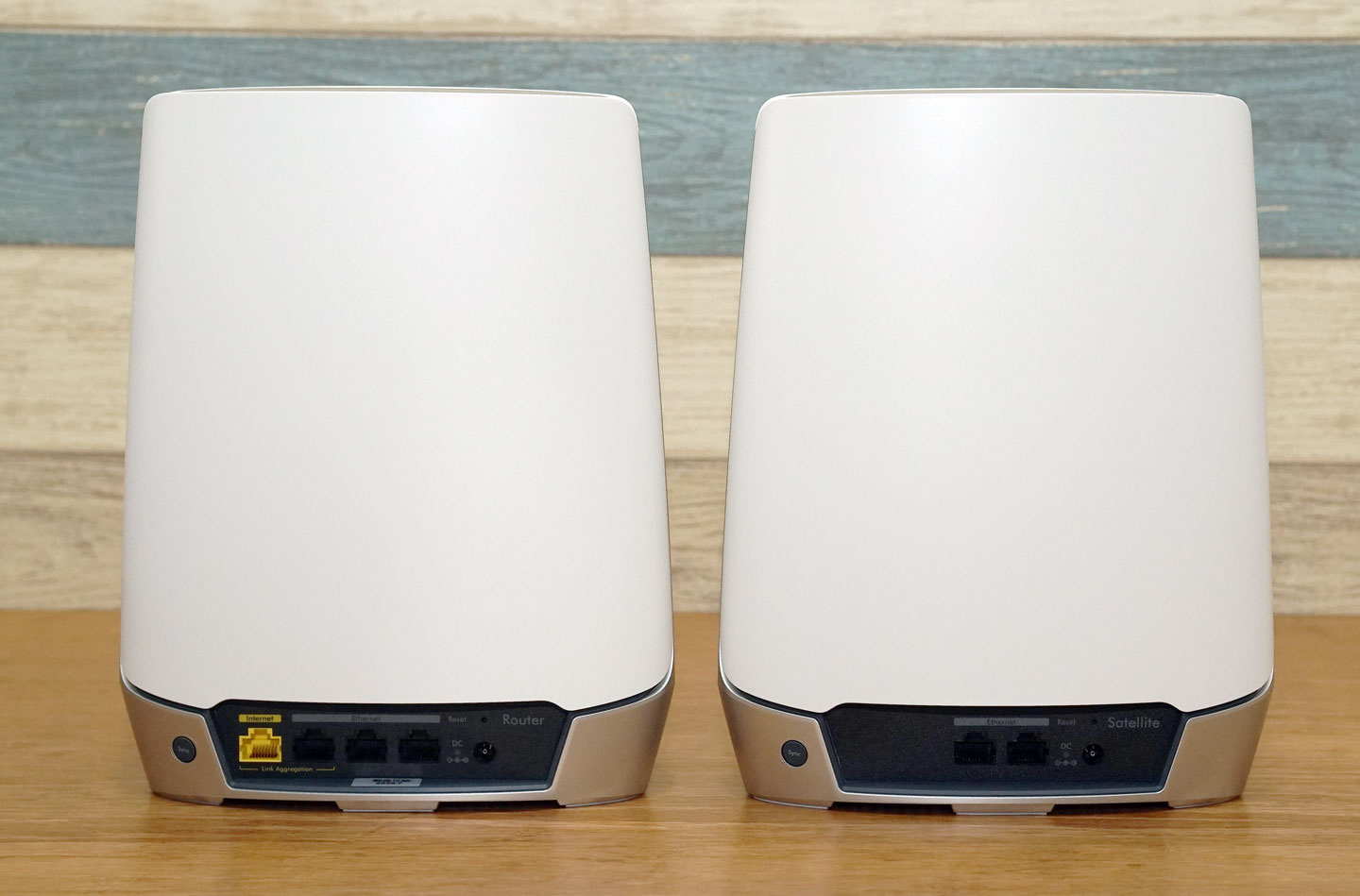零死角收訊與優異網速：NETGEAR Orbi AX5400 三頻 Wi-Fi 6 延伸系統（RBK752）開箱與深度評測！