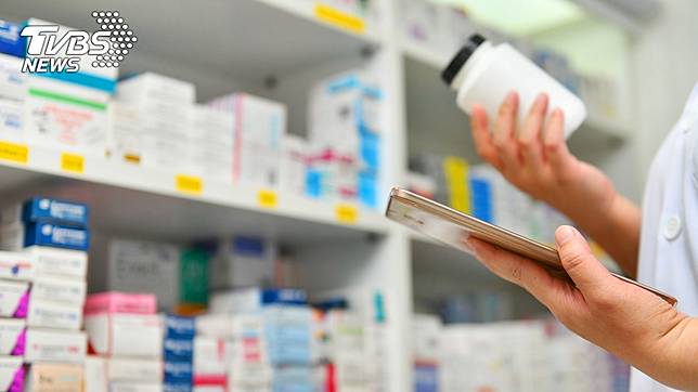 新型冠狀病毒引發的肺炎疫情延燒全球，造成人心惶惶。(示意圖／TVBS)