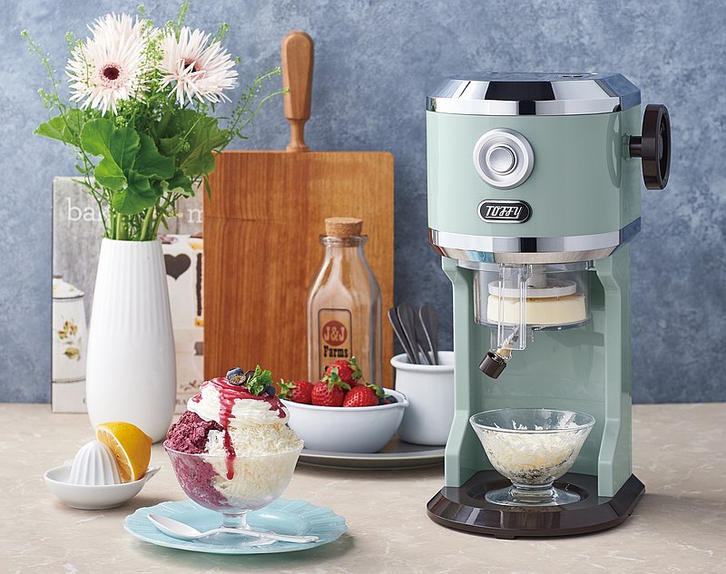 廚房自製冰品必備電器推薦 1. 日本Toffy 復古風電動刨冰機