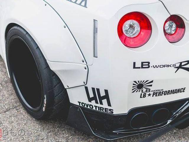 車のステッカー きれいにはがすには はがすとngなものも 乗りものニュース